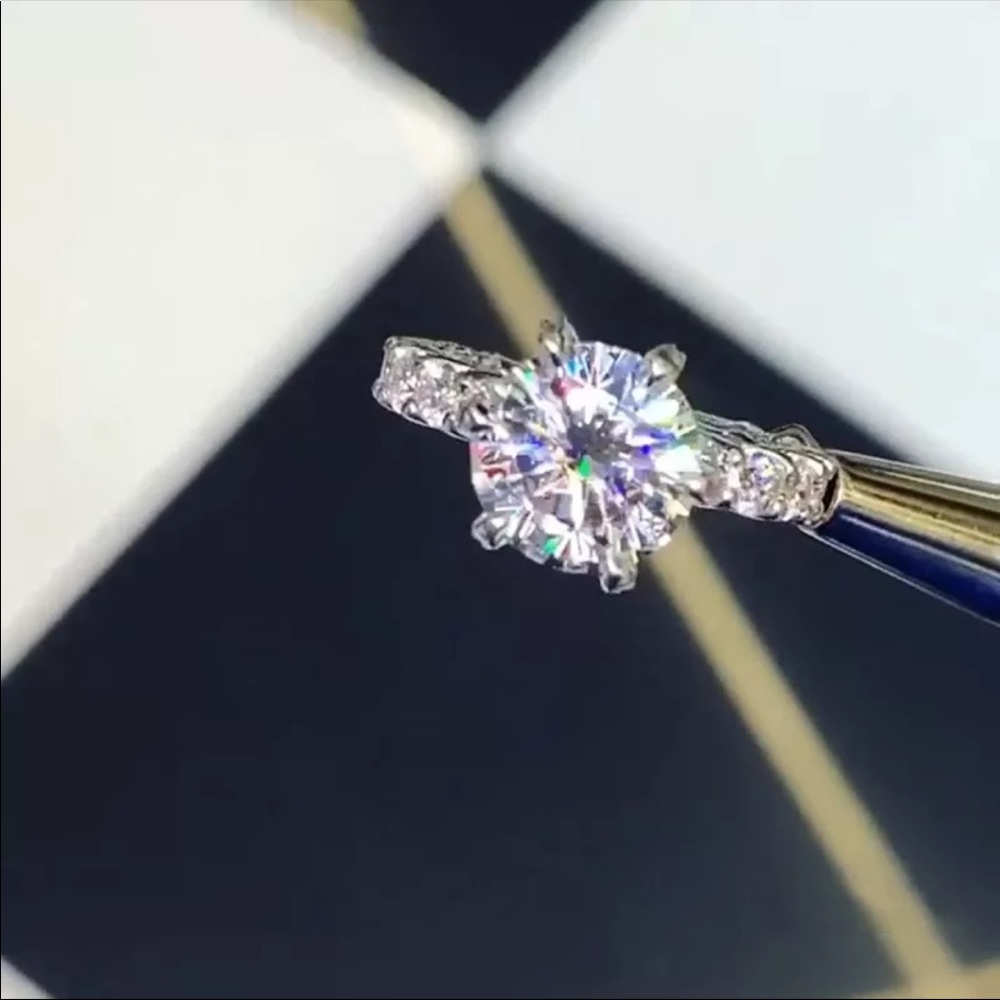 New Women’s925 Sterling Silver Diamond Bridal Ring - Picture 3 of 6